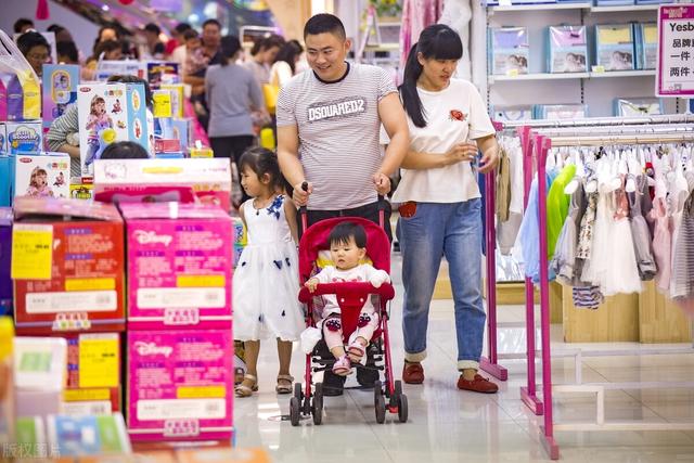 母婴店卖免费奶粉竟然盈利120万（实体店的营销手段）-欧乐副业网